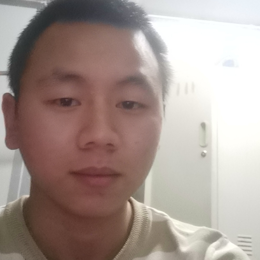 鲤鱼向若溪的照片