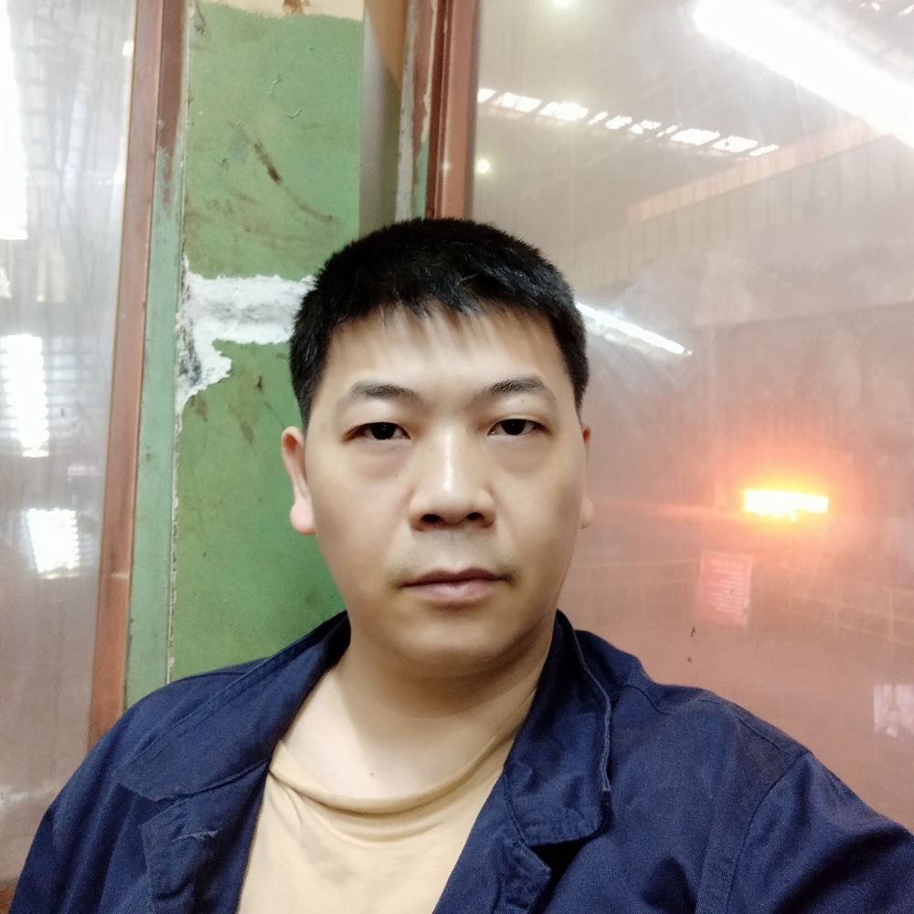 孤独有流影的照片