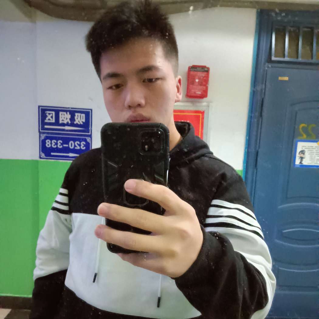 浮波邂逅鲤鱼的照片