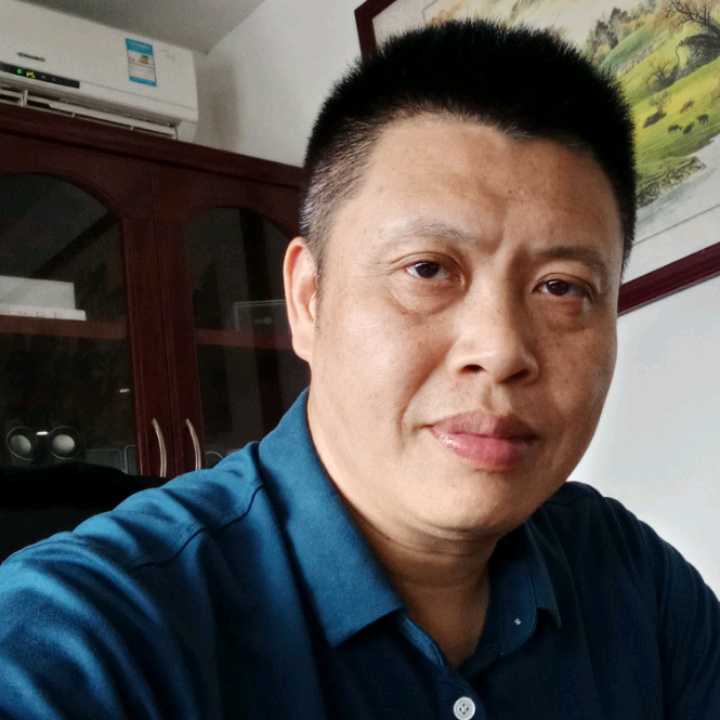 凌尘兔的照片