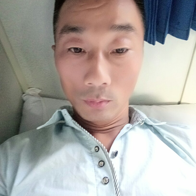 果汁浅吻俭朴的照片