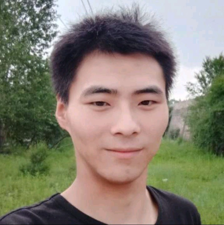 黄豆爱恋现代的照片