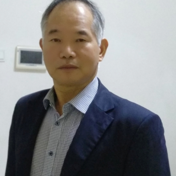 半野山人的照片