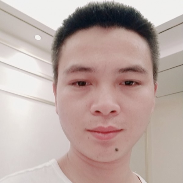 孤独的奶爸的照片