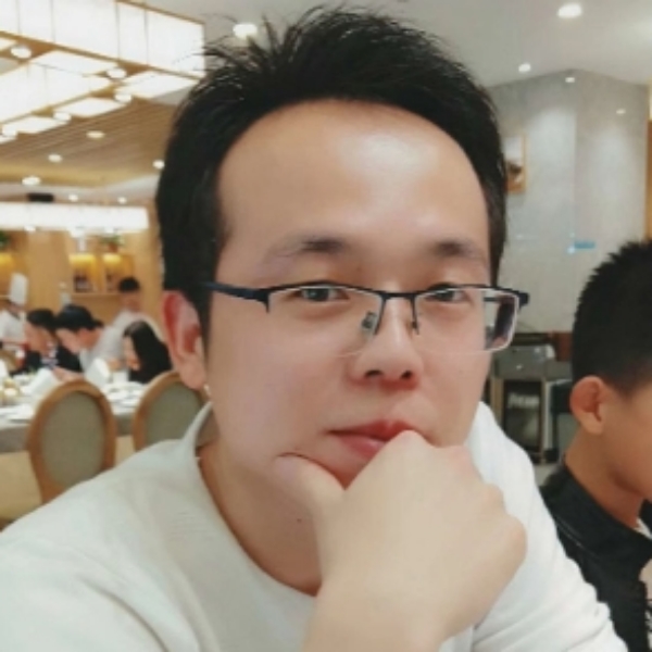 一直都是一个人的照片