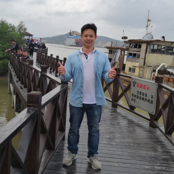 国钦的照片