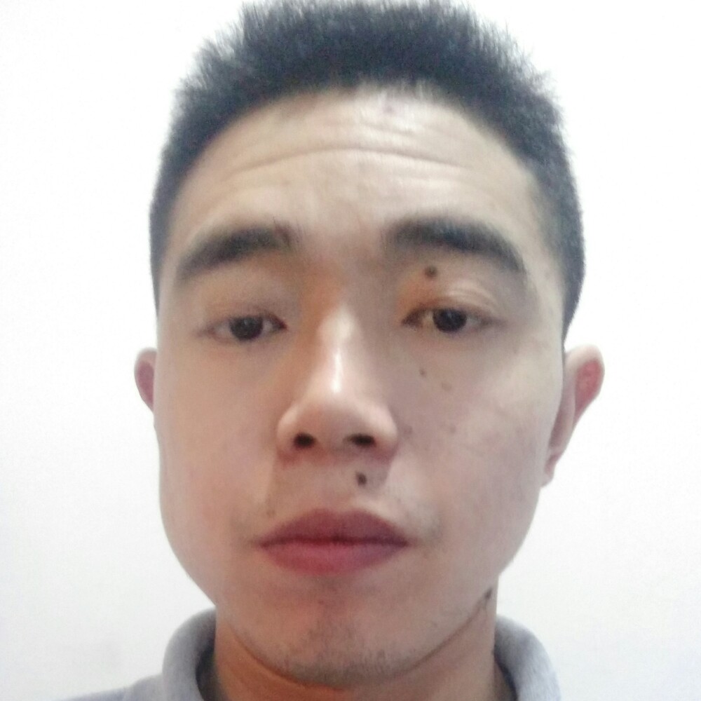 许承诺的照片
