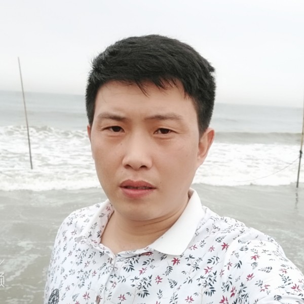 蝶舞邂逅调皮的照片