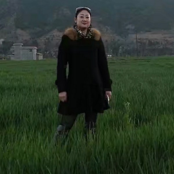 爱听歌的笑笑的照片