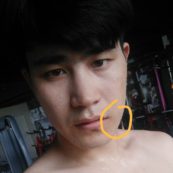 不爱说的照片