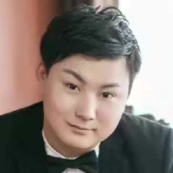 聪明愿青衫的照片