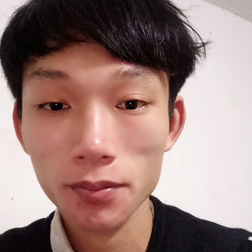 平凡的骚年的照片