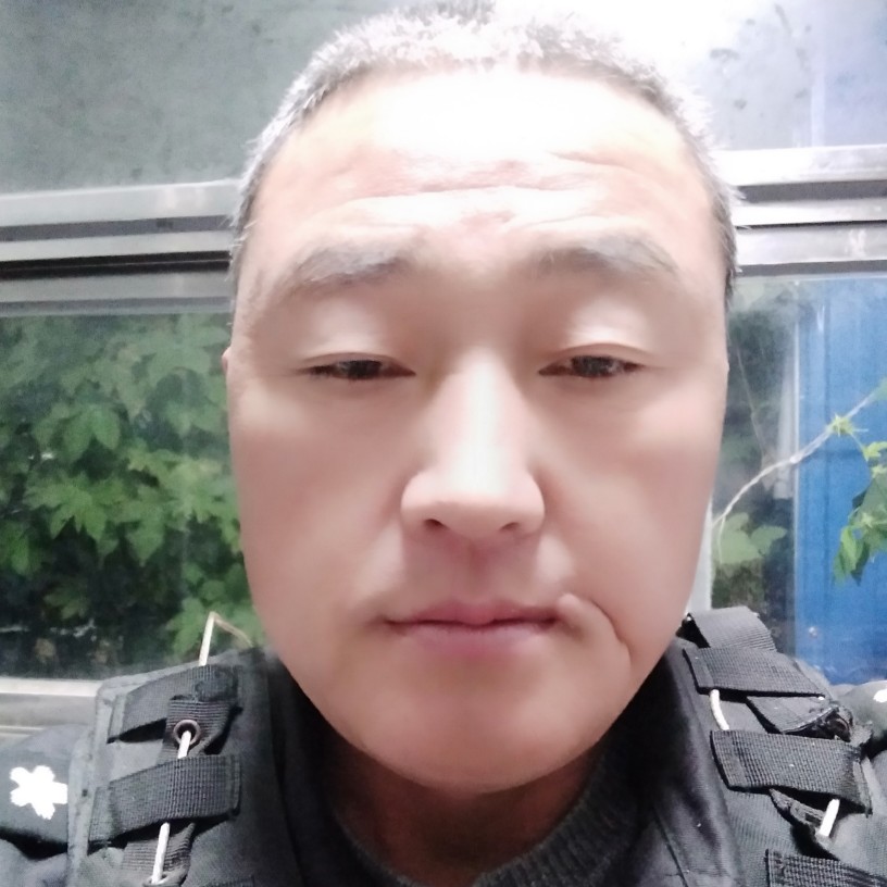 棒球泪了想人陪的照片