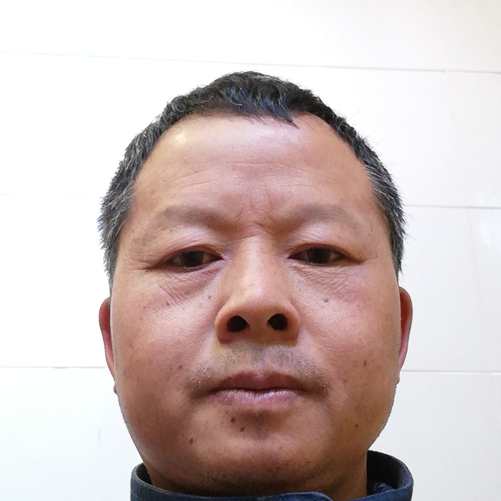 昆明草根的照片