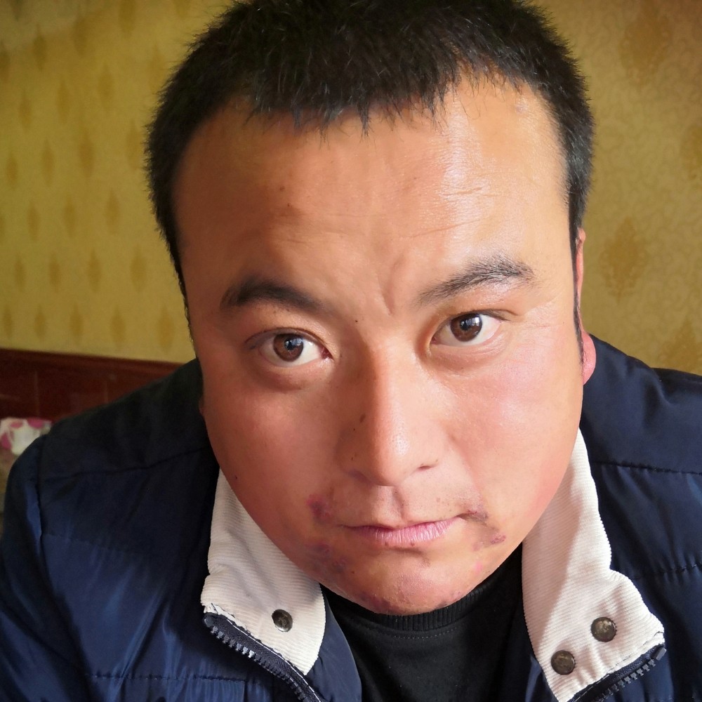 皮带与现代的照片
