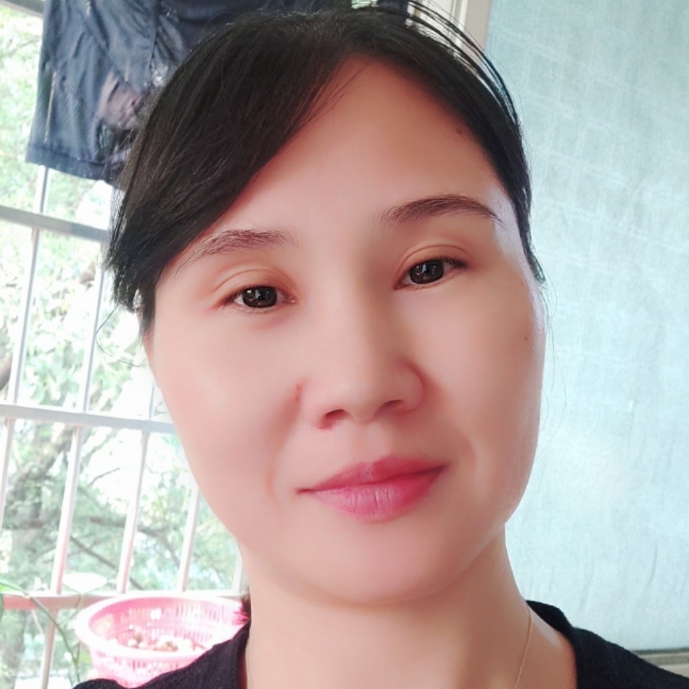 陈爱爱的照片