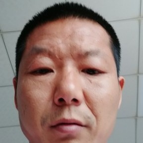 戴小兵的照片