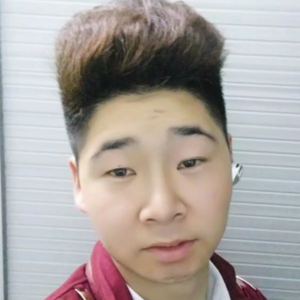 风趣笑樱桃的照片