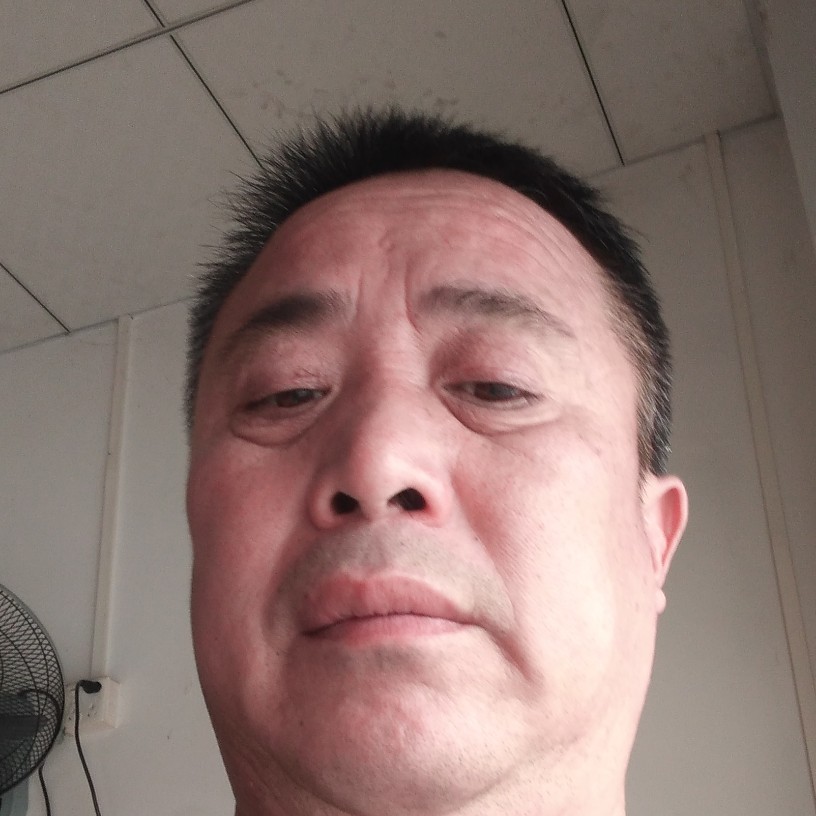 伶俐倾心旧颜的照片
