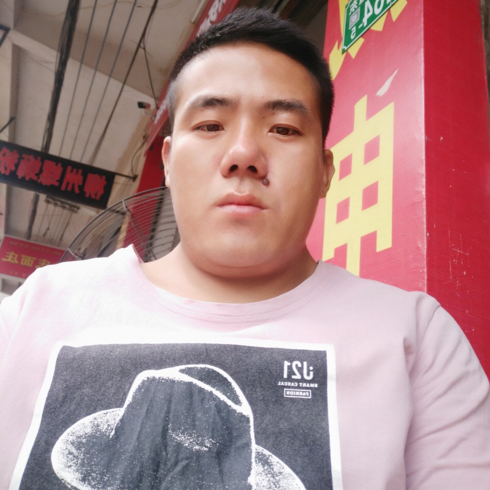 何增国的照片