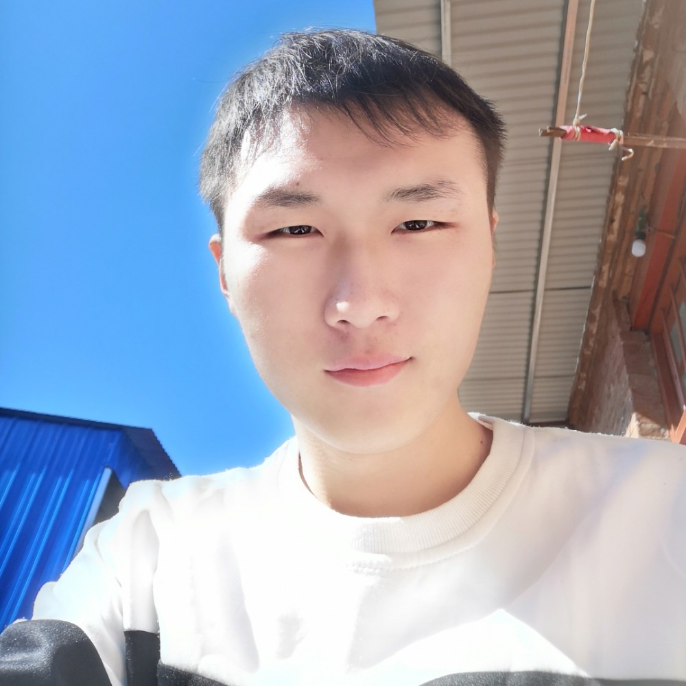 谦让的情动的照片