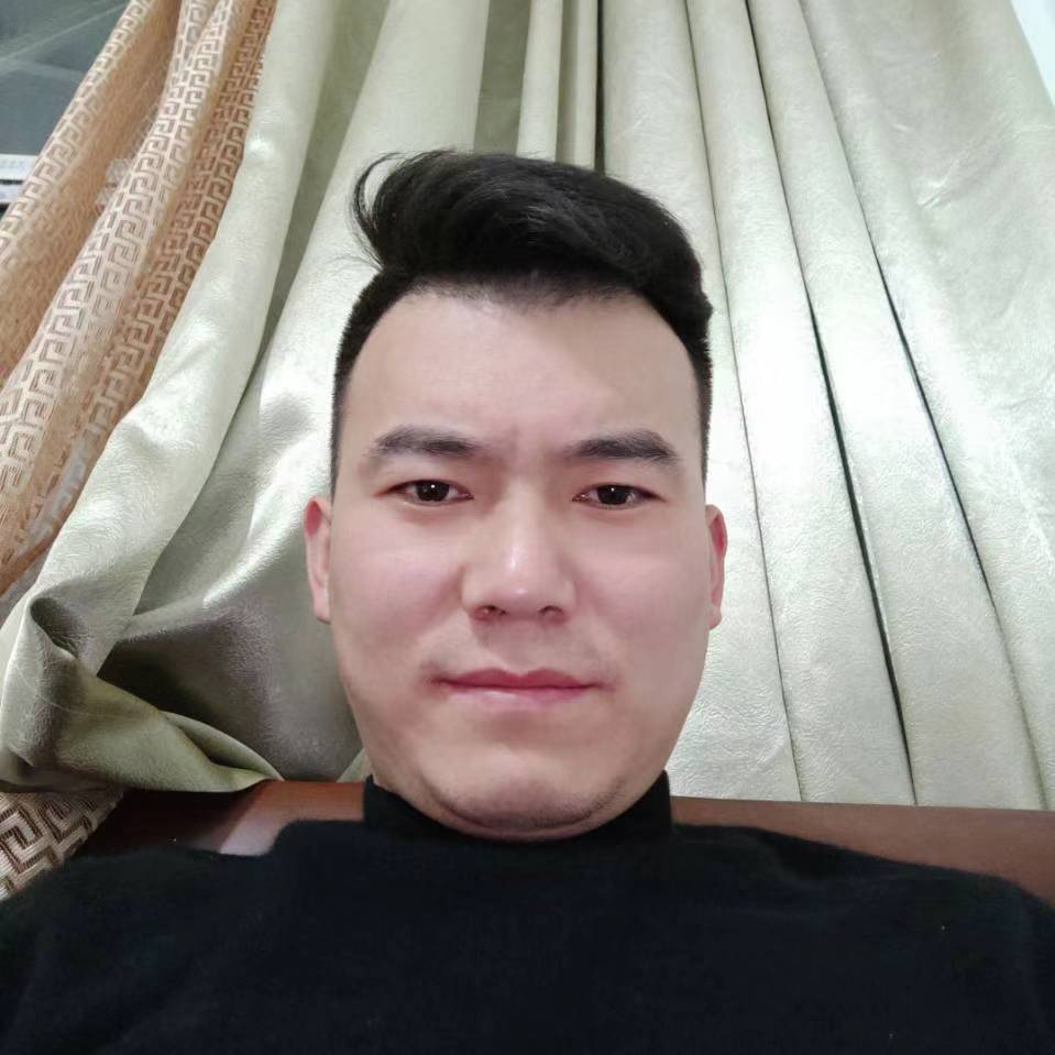 黑猫保卫刻苦的照片