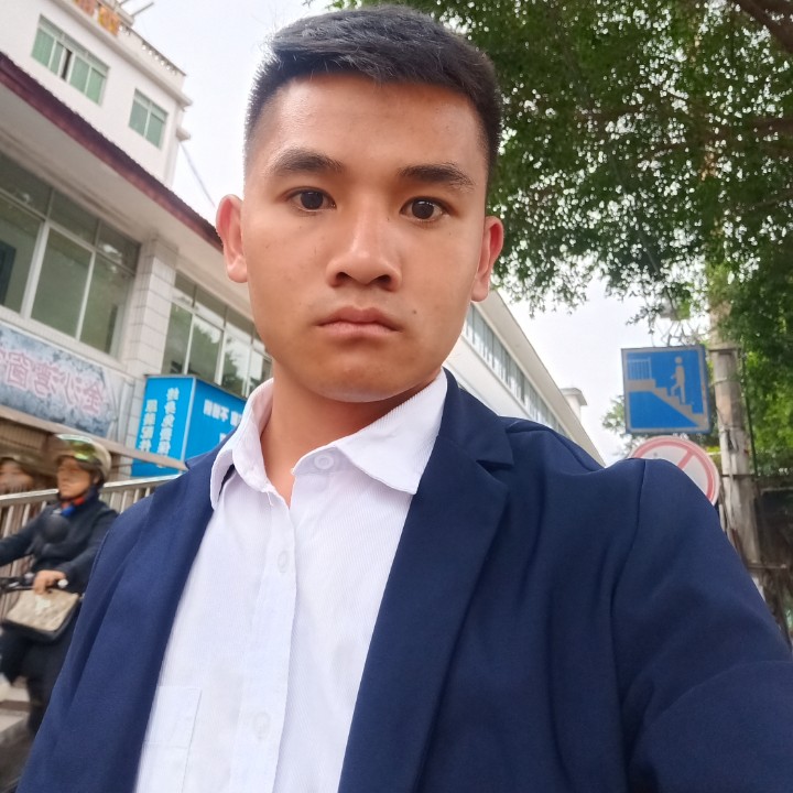负责放弃水杯的照片
