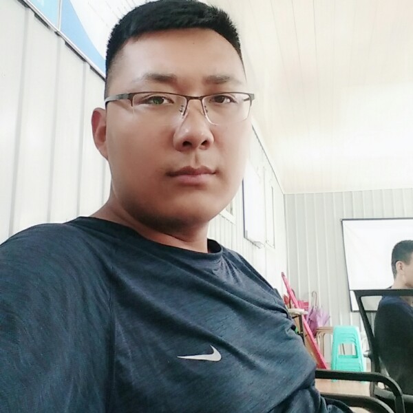 安静的晨的照片