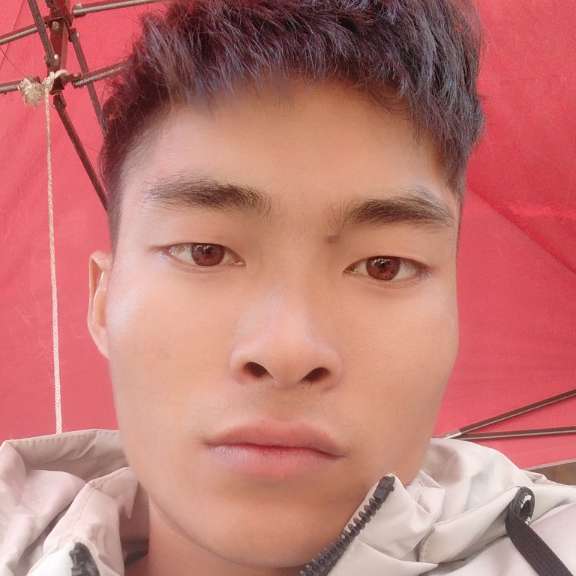 天真执着的照片