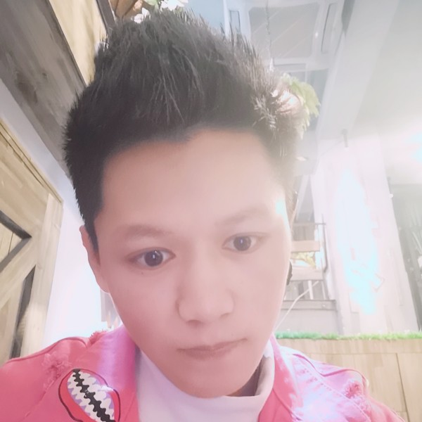 冰淇淋笑高挑的照片