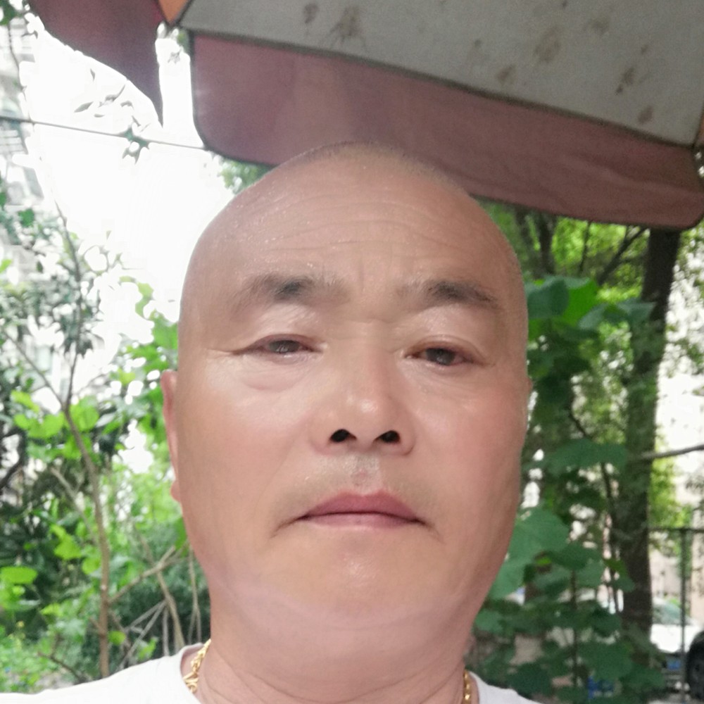 维伟的照片