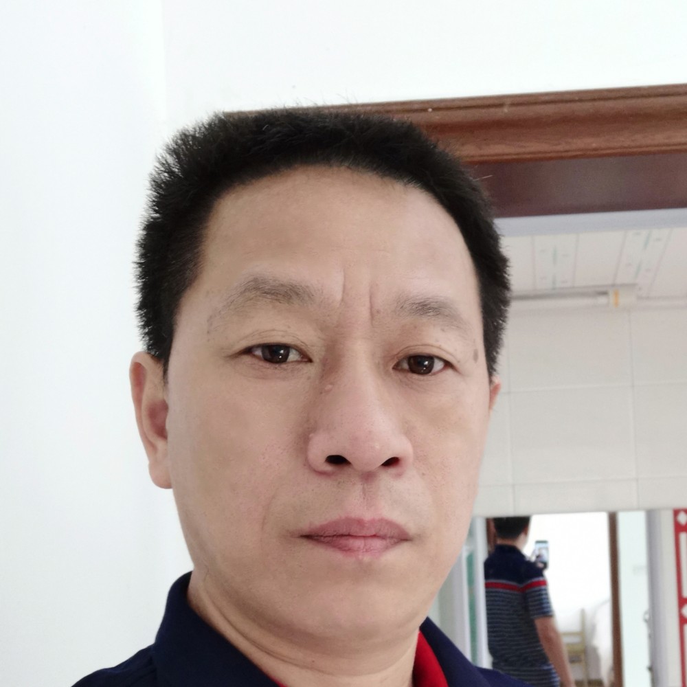 自由踢秋颜的照片