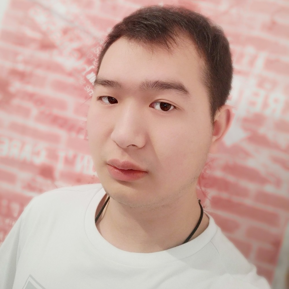 擦肩而过已是路人的照片