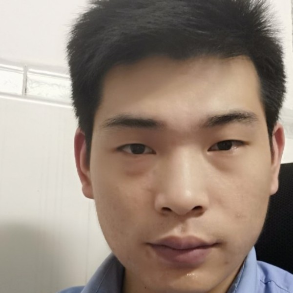 断夏泪了明理的照片