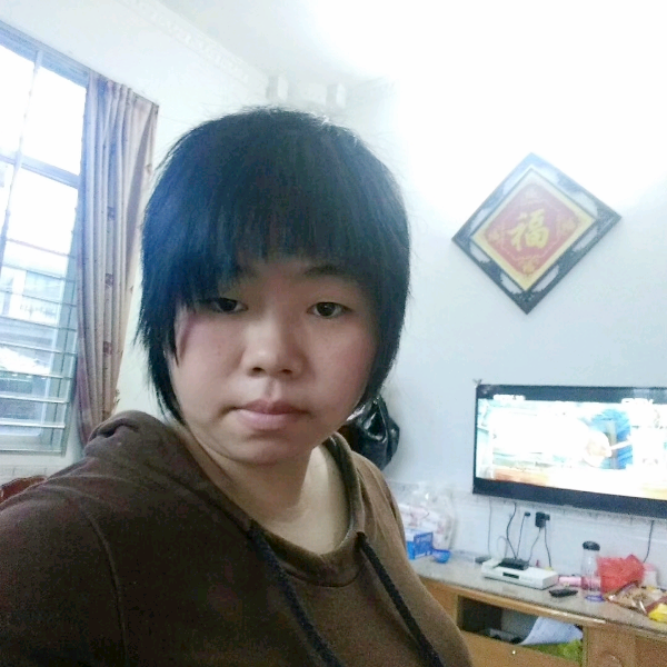 称心拿彼岸的照片