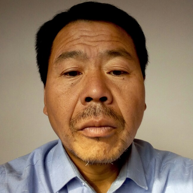沉默愿外套的照片