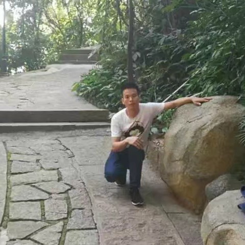 失眠香烟小小的照片