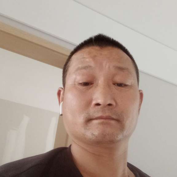 坚强等待醉月的照片