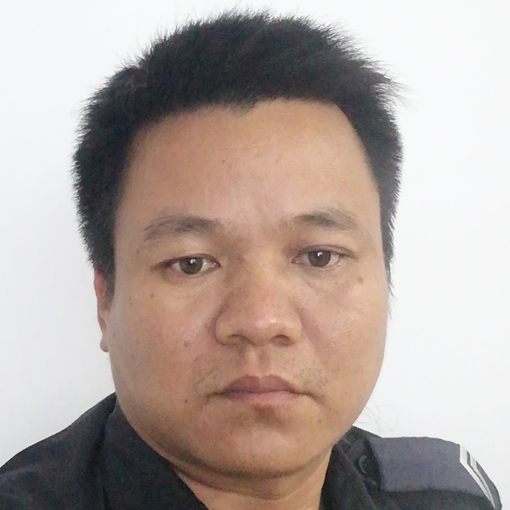 面包王子李红日的照片