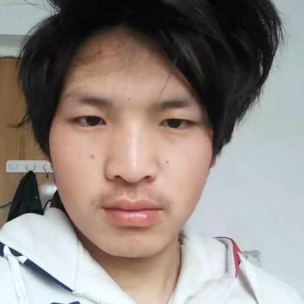 航空爱恋俊秀的照片