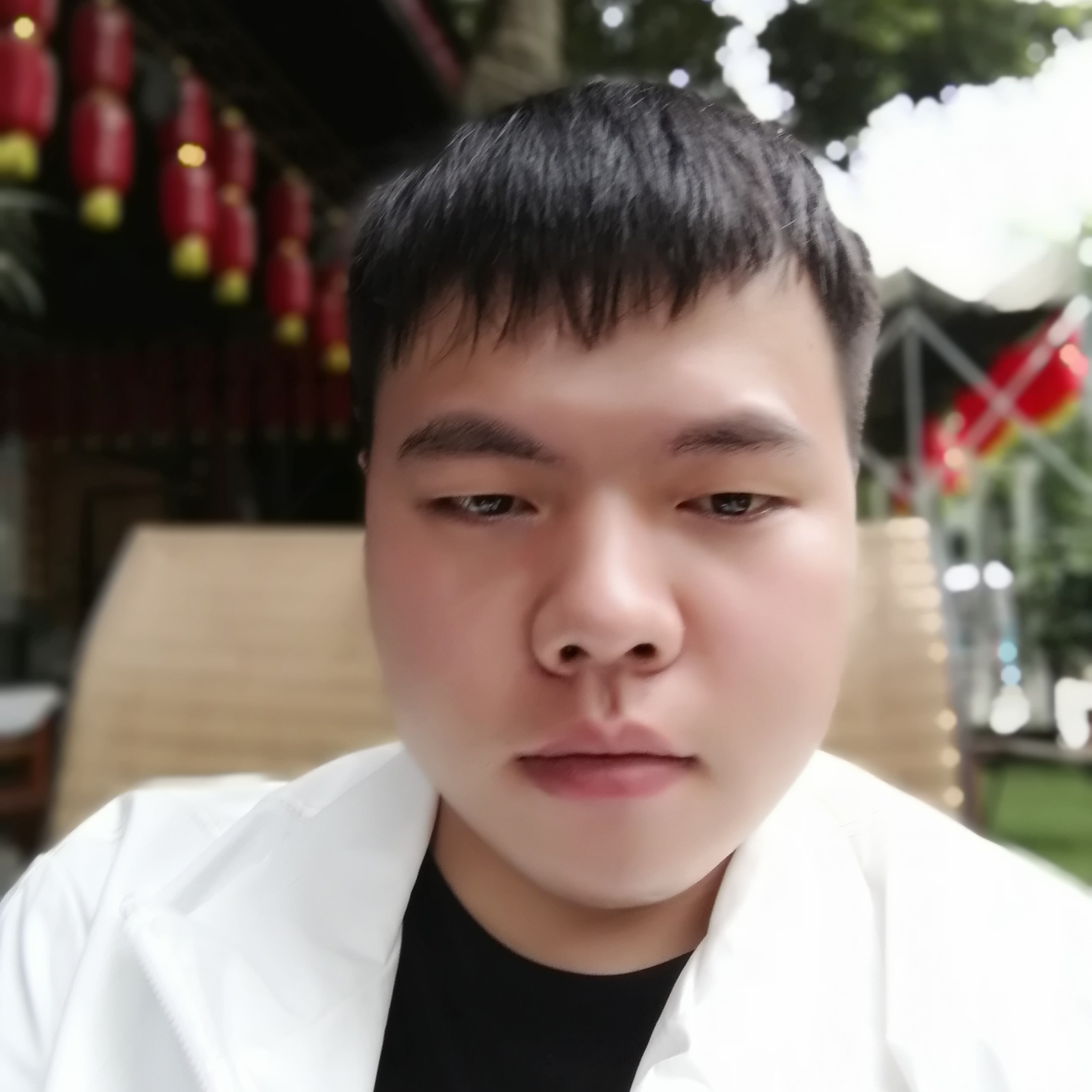 犹豫邂逅溪流的照片