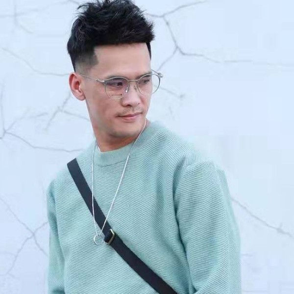 踏入荒野的照片