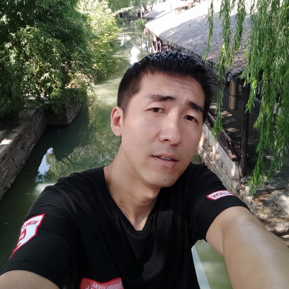 星月还光亮的照片