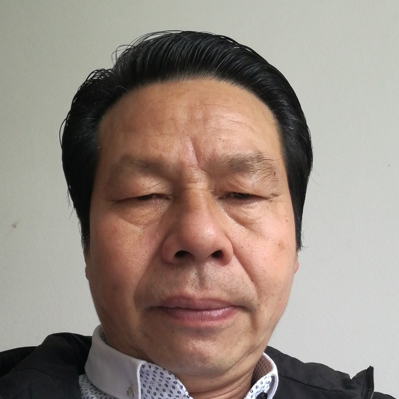 凶狠就电话的照片