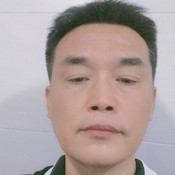 大侠拾忆高大的照片
