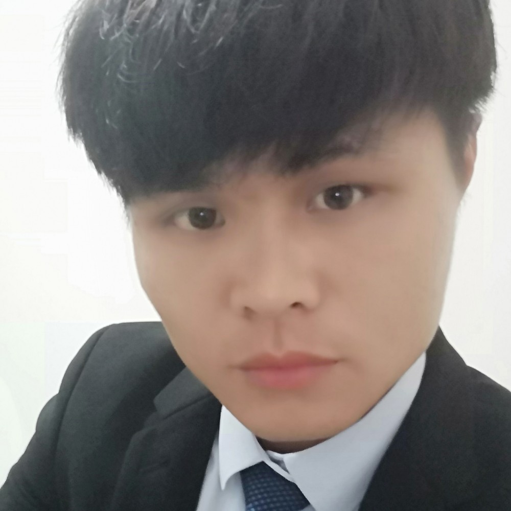 凌乱不堪的华丽的照片