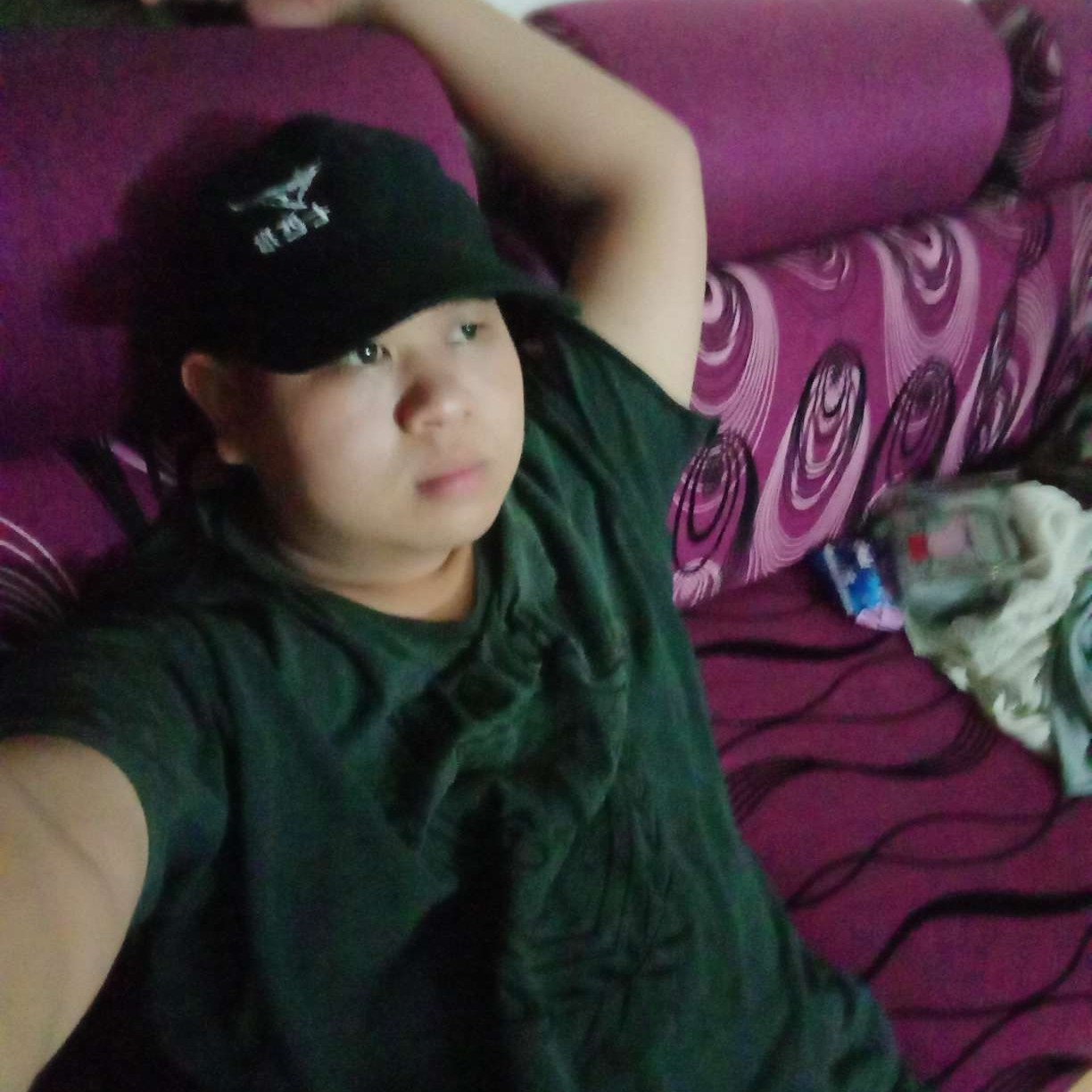 落寂爱恋霓裳的照片