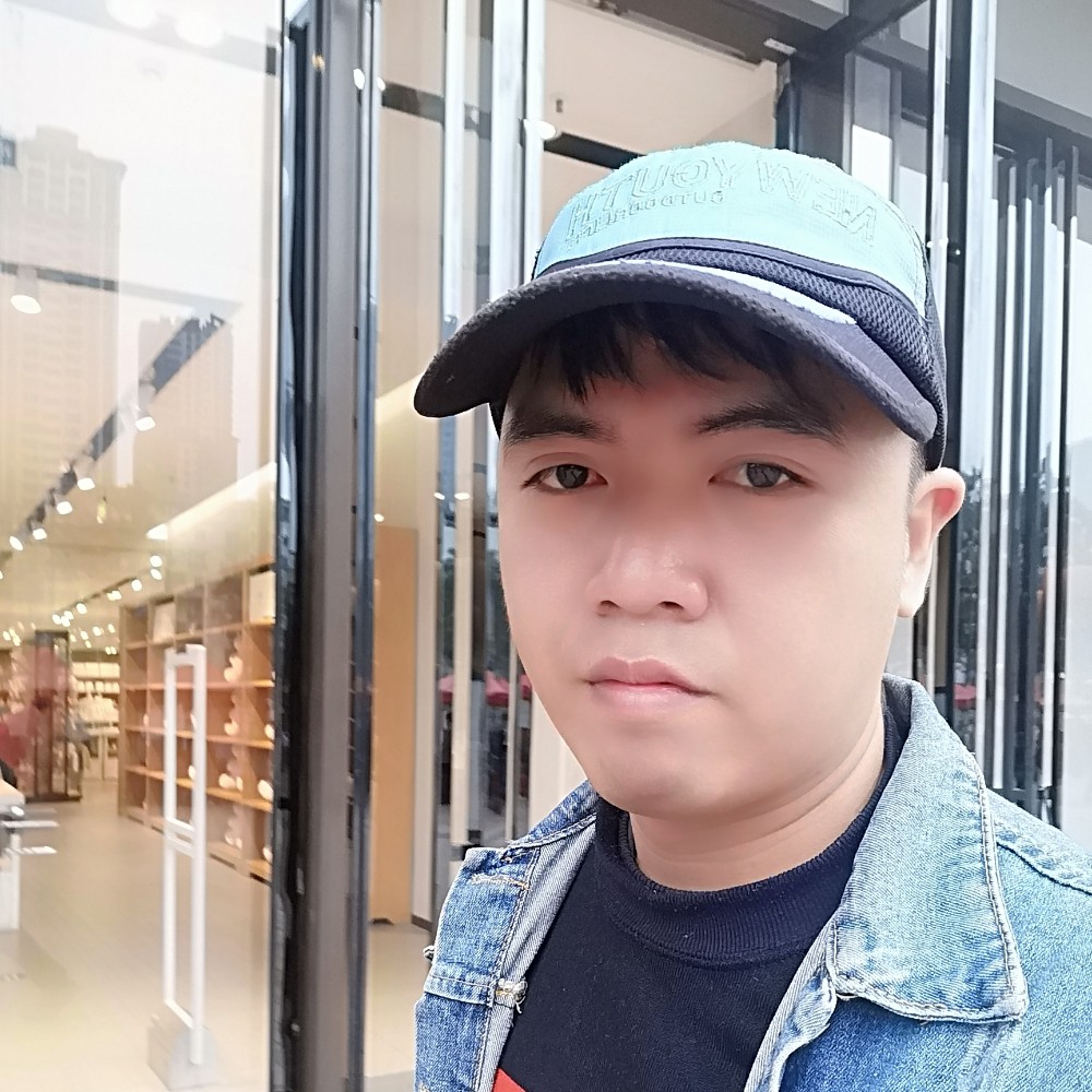 浮生若月的照片