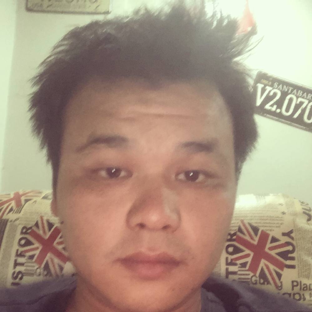 时光斑驳了旧容颜的照片
