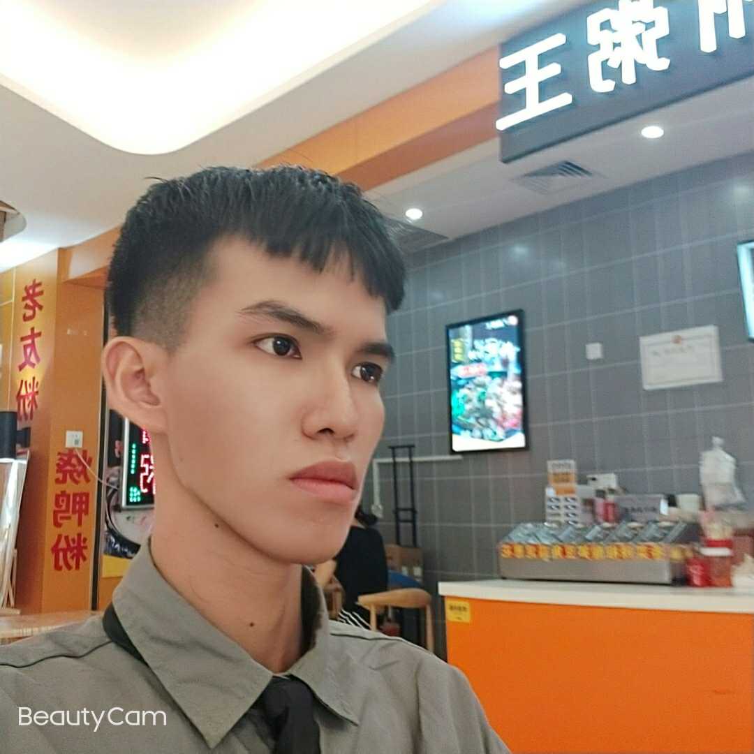 颜回转世的照片